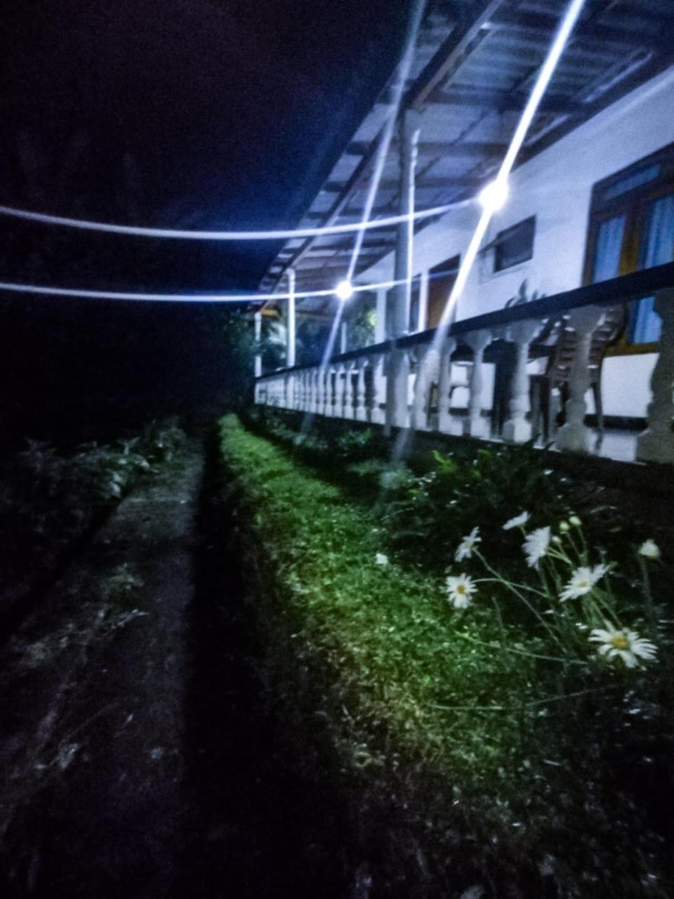 Soorya Inn Ella Buitenkant foto