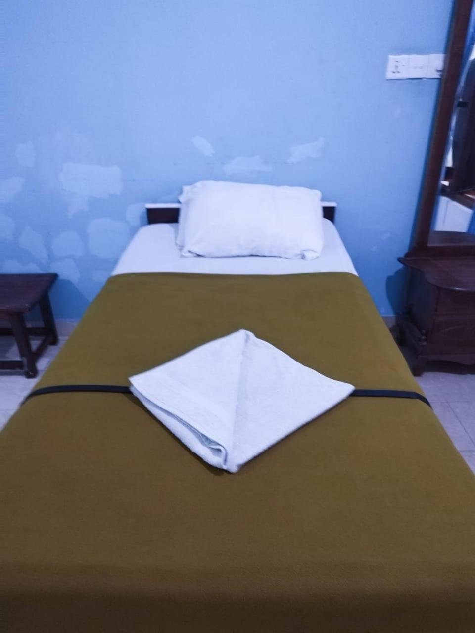Soorya Inn Ella Buitenkant foto