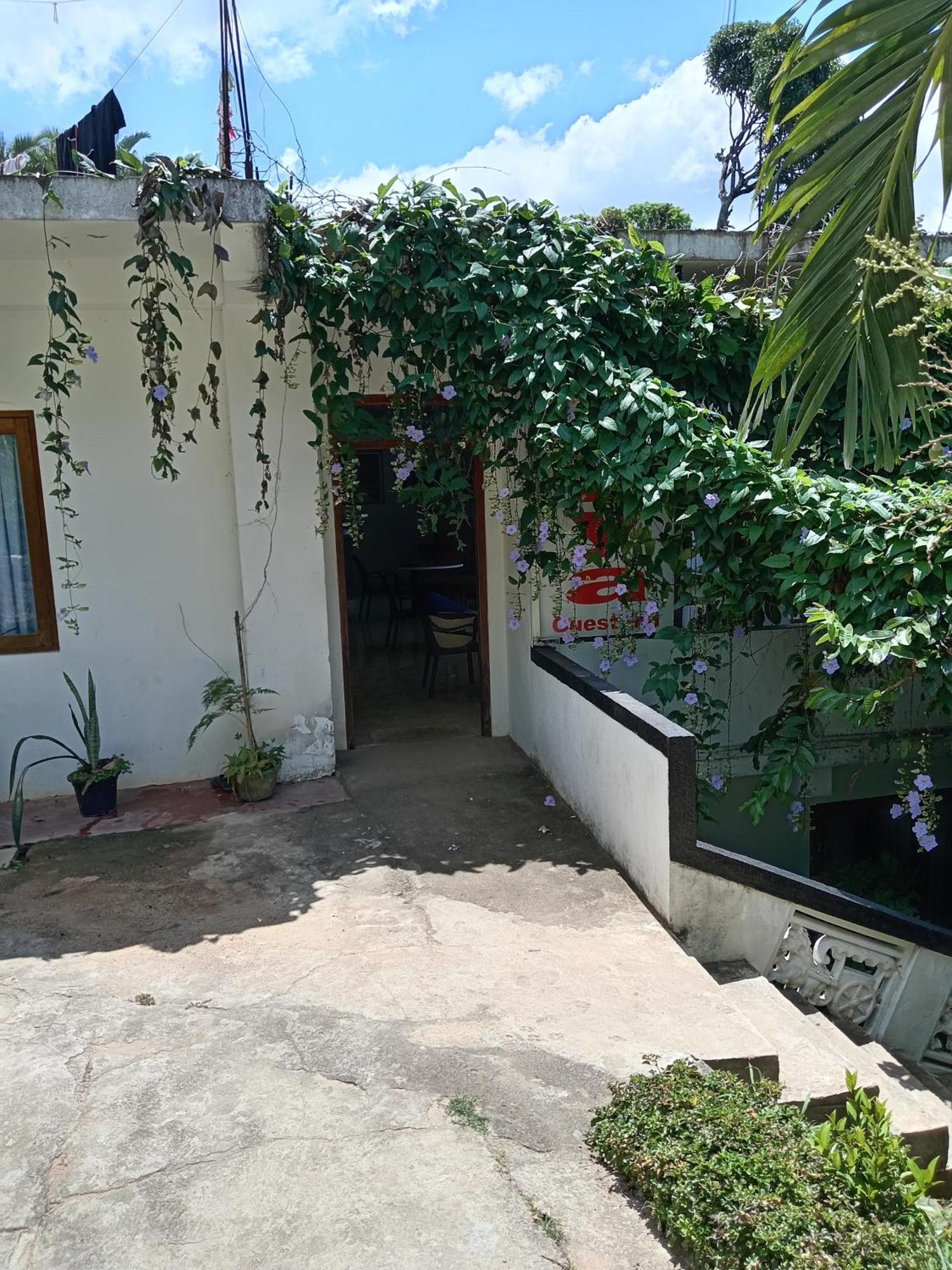 Soorya Inn Ella Buitenkant foto